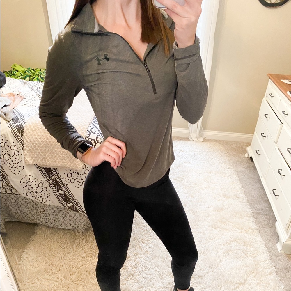 Under Armour Pull Over